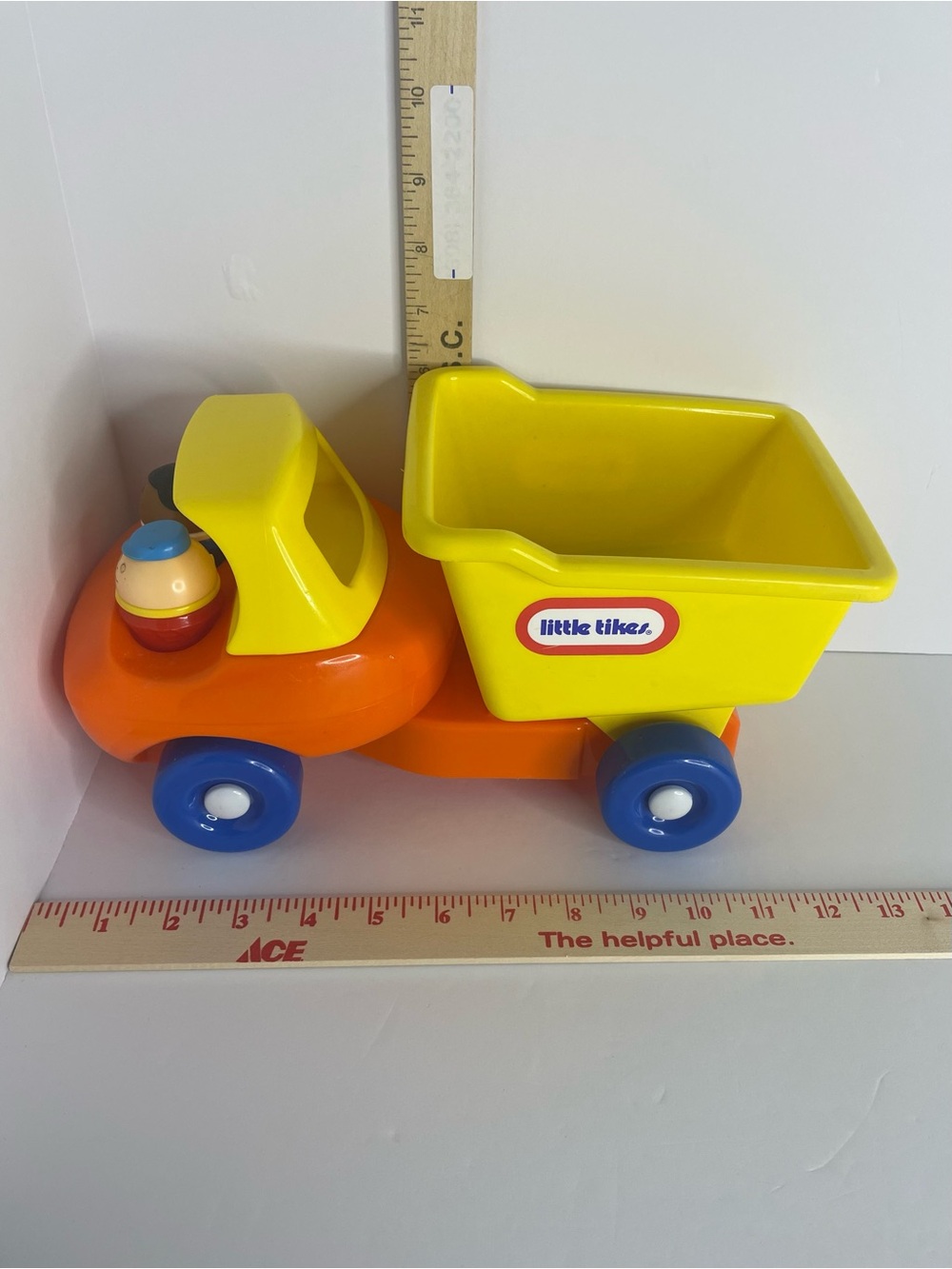 90s Little Tikes Classic Dump Truck With 2 Figures Working Clicking Sound Clean - Picture 13 of 15